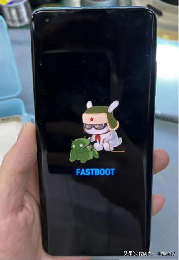 小米手机怎样解除fastboot，小米手机出现fastboot开不了机怎么办?